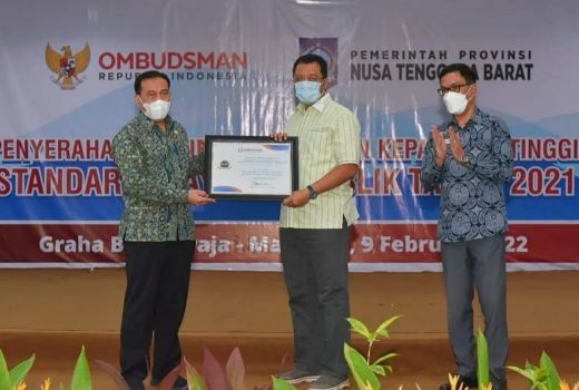 Mantap, Pemprov NTB Raih Penghargaan Pelayanan Publik - GenPI.co NTB