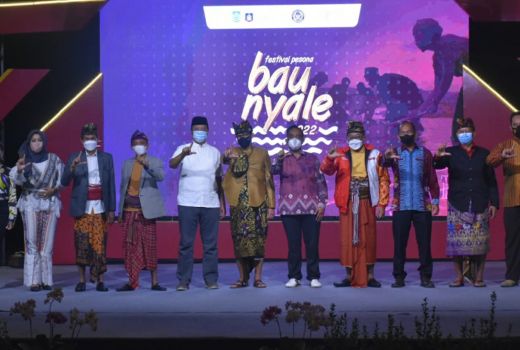 Gubernur NTB Puji Pelaksanaan Bau Nyale di Loteng - GenPI.co NTB