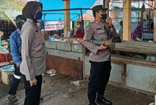 Cegah Covid-19, Polres Sumbawa Datangi Pasar dan Terminal - GenPI.co NTB