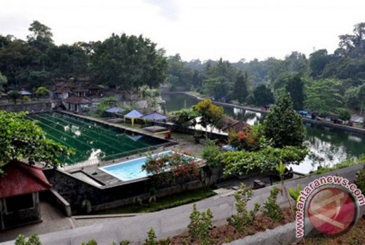 Sejarah Sang Raja Tersimpan di Taman Narmada Lombok - GenPI.co NTB