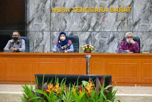 Tegas, Perintah Bu Wagub Soal Kelangkaan Minyak Goreng - GenPI.co NTB
