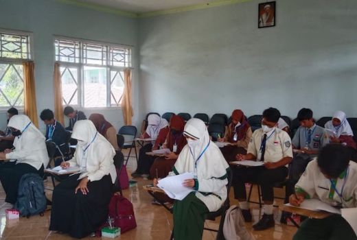 Universitas Hamzanwadi Gelar Hamzanwadi Science Competition - GenPI.co NTB
