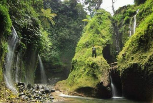 Sunyi dan Indahnya Air Terjun Corong Batu - GenPI.co NTB