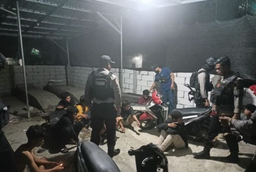 Mabuk dan Bawa Sajam, Belasan Pemuda Diamankan Polres Bima Kota - GenPI.co NTB