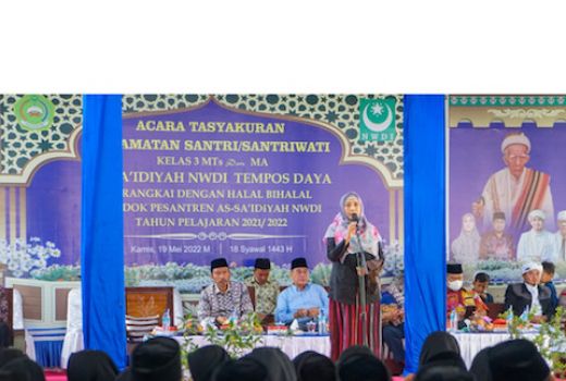 Tips Bekal Masa Depan dari Bu Wagub untuk Para Santri - GenPI.co NTB