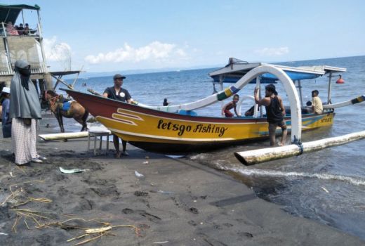 BMKG Ingatkan Warga NTB Gelombang Pasang Laut - GenPI.co NTB