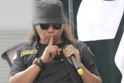 Wink Haris Protes, Kejari Sebut Ada Oknum LSM Intervensi Kasus - GenPI.co NTB