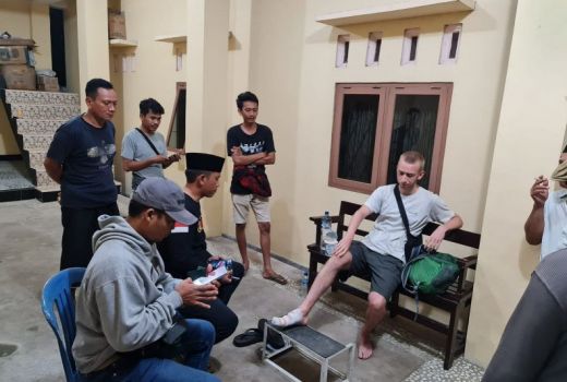 Kasihan, Bule Inggris Kena Begal di Jerowaru, Kabupaten Lotim - GenPI.co NTB