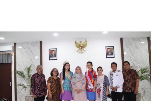 Bu Wagub Dukung Daphne Tampil di Putri Anak Indonesia 2022 - GenPI.co NTB