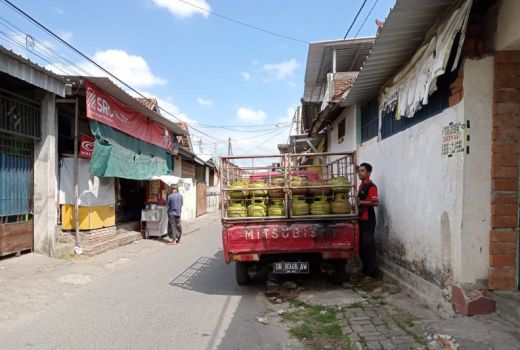 Disdag Mataram Temui Hiswana Migas Bahas Stok Elpiji Subsidi - GenPI.co NTB