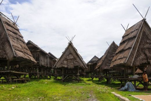 Uma Lengge, Bangunan Multifungsi Suku Mbojo Warisan Leluhur - GenPI.co NTB