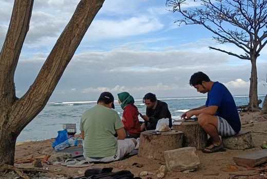 Seru, 5 Aktivitas Menarik Yang Bisa Dilakukan di Pantai Senggigi - GenPI.co NTB