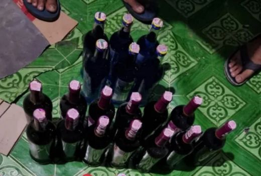 Polisi di Bima Sita Puluhan Botol Minuman Brem - GenPI.co NTB