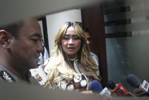 Pinkan Mambo Beberkan Niatnya ke Maia Estianty - GenPI.co NTB