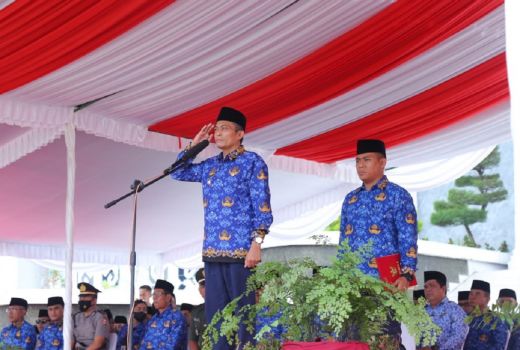 Bupati Lombok Tengah Tak Ingin Pelayanan Berbelit - GenPI.co NTB