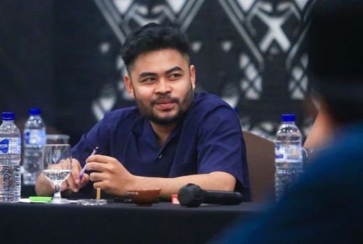Jadi Anggota DPRD Loteng Usia 26 Tahun, Roman Adji Berdayakan Pemuda - GenPI.co NTB