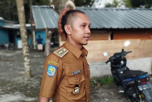 Viral! Kades di Lombok Barat Tampil Bak Anak Punk, Ternyata Jago Mengaji - GenPI.co NTB