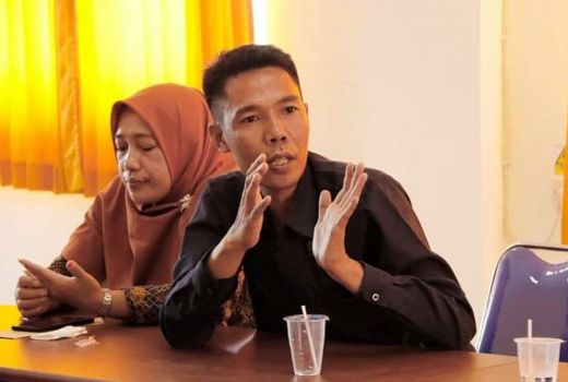 DPRD Lombok Tengah Minta Dikbud Segera Mutasi Kepala Sekolah - GenPI.co NTB