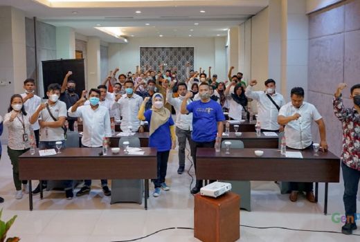 PKL Kawasan Mandalika Dilatih Hospitality dan Bahasa Asing - GenPI.co NTB