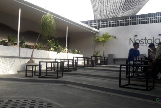 Nostalgic, Kafe Baru di Jalan Bung Hatta Kota Mataram - GenPI.co NTB