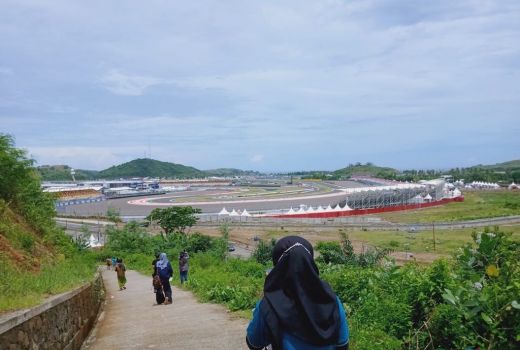 Catat, Penonton dari Bukit Harus Perhatikan Hal Ini - GenPI.co NTB