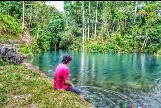 Menikmati Keindahan Danau Biru Desa Karang Sidemen - GenPI.co NTB