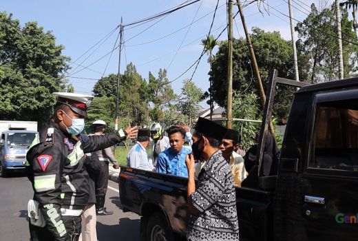 Puluhan Pelanggar Lalu Lintas Dijaring Polres Loteng - GenPI.co NTB