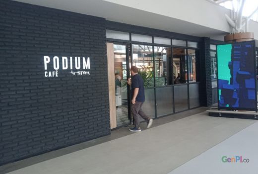 Nikmati Suasana Mewah dengan Harga Menu Murah di Podium Cafe - GenPI.co NTB
