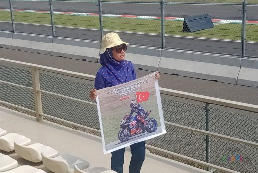 Toprak Juara WSBK Mandalika 2022, Penonton Makin Cinta - GenPI.co NTB
