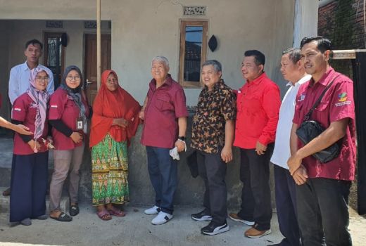 Rachmat Hidayat Rehab 25 Rumah Warga Lombok Barat - GenPI.co NTB