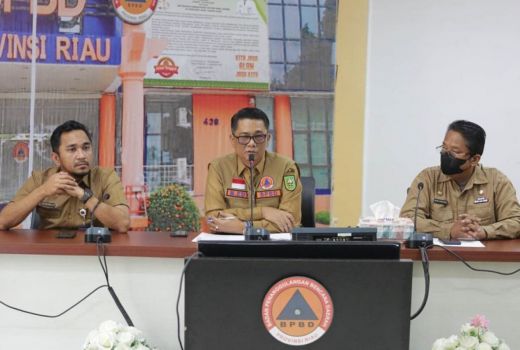Warga Riau Harap Waspada, Pemprov Tetapkan Status Siaga - GenPI.co RIAU