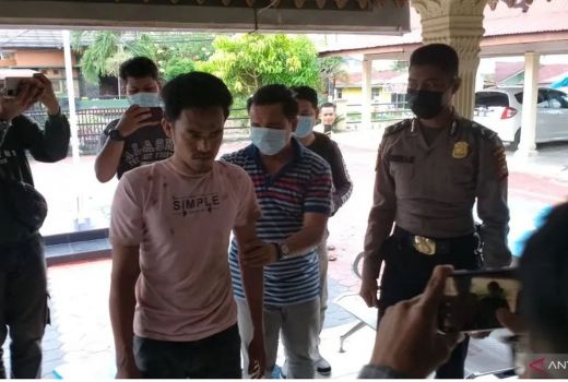Begini Cara Pencuri Pecah Kaca Mobil, Warga Riau Waspada - GenPI.co RIAU