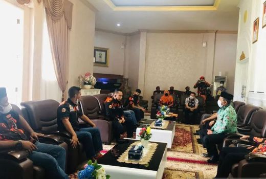 BBM Langka, Pemuda Pancasila Temukan Oknum Bermain - GenPI.co RIAU