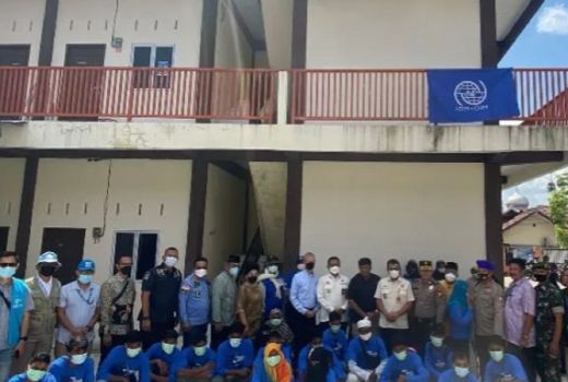 119 Pengungsi Rohingya Dipindahkan ke Pekanbaru - GenPI.co RIAU
