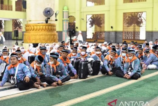 390 Jemaah Haji Asal Kampar Berangkat ke Batam - GenPI.co RIAU