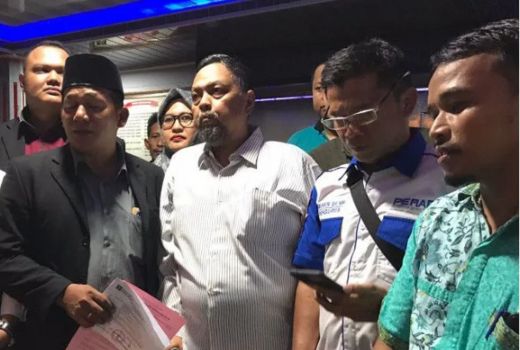 Praperadilan Dikabulkan, Mantan Bupati Inhil Bebas - GenPI.co RIAU