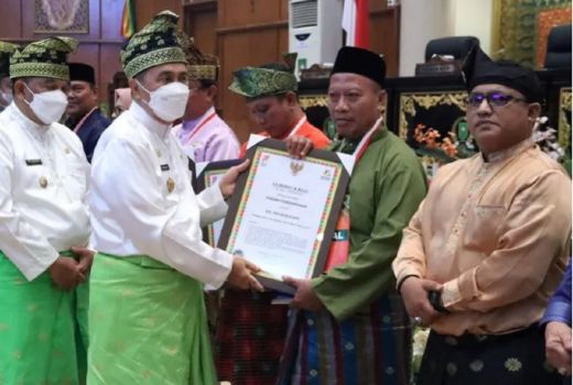 KH Imam Bulqin Ditetapkan Jadi Pahlawan Daerah Riau - GenPI.co RIAU