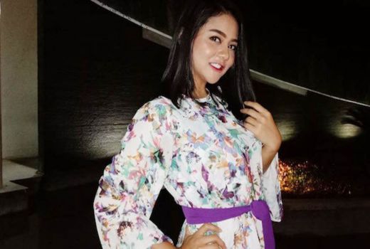 Jarang Muncul di TV, Jenita Janet Sibuk Urusi Ternak Sapi - GenPI.co RIAU