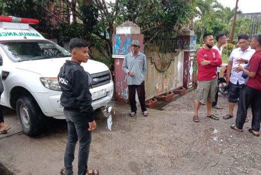 Tersambar Petir, Mahasiswi KKN IAITF Dumai dan Ayahnya Tewas - GenPI.co RIAU