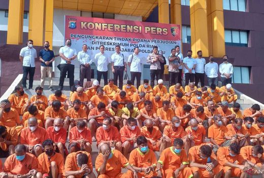 Kasus Perjudian, Polda Riau: Ini Penyakit Masyarakat! - GenPI.co RIAU