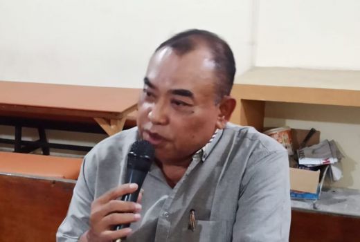 Heboh, Biduan Joget di Atas Meja di Turnamen Golf HUT Riau - GenPI.co RIAU
