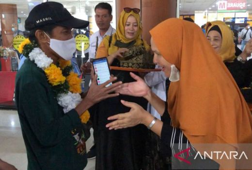 Bahagia, Pengunggah Konten Ferdy Sambo Pulang ke Pekanbaru - GenPI.co RIAU