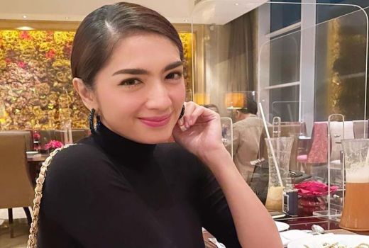 Bak Bidadari, Selebritas Angel Karamoy Bikin Gagal Fokus! - GenPI.co RIAU