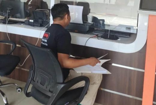 Pengusutan Dugaan Pemalsuan Kwitansi Sekwan Pekanbaru Dipertanyakan - GenPI.co RIAU