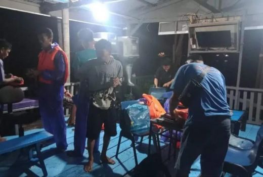 Dramatis, 9 ABK Berhasil Selamat dari Kapal Karam di Selat Malaka - GenPI.co RIAU