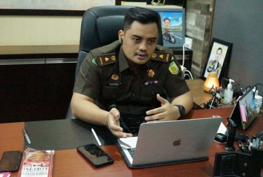 Terima Gratifikasi, Mantan Lurah di Pekanbaru Divonis Percobaan - GenPI.co RIAU