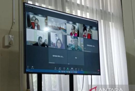 Didakwa Korupsi, Mantan Rektor UIN Riau Tak Ajukan Keberatan - GenPI.co RIAU