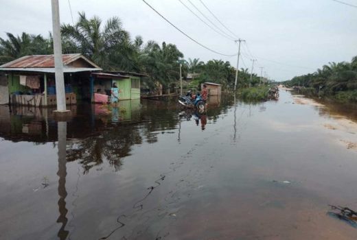 Hujan Lebat, 2 Desa di Bengkalis Terendam Banjir - GenPI.co RIAU