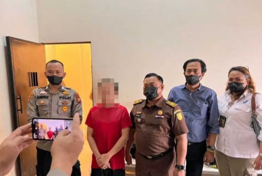 Tersangka Pengedar Kosmetik Ilegal di Pekanbaru Segera Disidang - GenPI.co RIAU