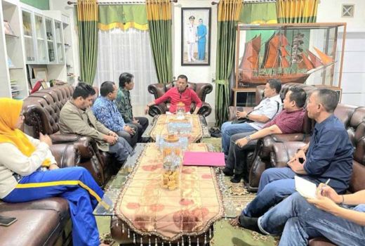 Konflik dengan Gubri, Bupati Meranti: Tak Usah Bohongi Publik - GenPI.co RIAU